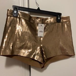 Express gold sequin short NWT 4